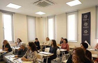 Aydın’da her yaştan vatandaş İngilizce öğreniyor