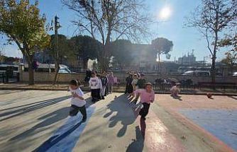 Aydın’da minikler, erken yaşta spor alışkanlığı kazanıyor