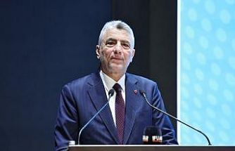 Bakan Bolat: ‘‘İhracatta 400 milyar dolar sınırına dayandık’’