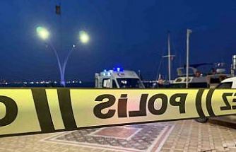 Balıkçılar fark etti, denizde dalgıç kıyafetli erkek cesedi bulundu