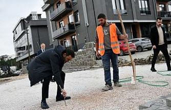 Başiskele’de altyapısı tamamlanan cadde ve sokaklar yenileniyor