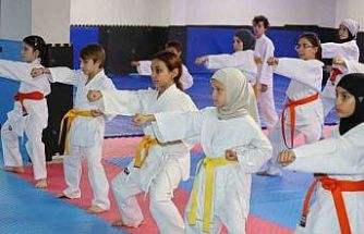 Başiskele’de binlerce gence eğitim ve spor imkanı