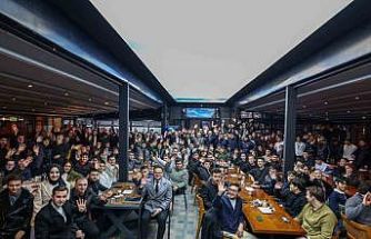 Başkan Alemdar: "Gençlerin yarınları için şehrimizde büyük yatırımları hayata geçiriyoruz"