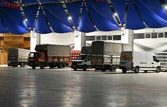 Başkan Başdeğirmen soğuk havalara karşı pazarcı esnafına Gökkubbe Fuar Alanı’nı açtı