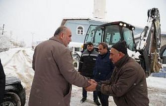 Başkan Sandıkçı: "Karla mücadele çalışmalarına aralıksız devam ediyoruz"
