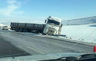 Batman-Hasankeyf yolunda zincirleme Kaza