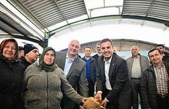 Bigadiçli üreticinin yüzünü Başkan Akın güldürdü