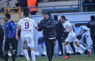 Bu başarı inanmış bir oyuncu grubunun eseri