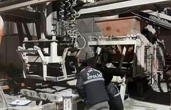 Burdur’da pres makinesine sıkışan işçi yaralandı