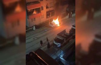 Bursa’da otomobiller alev topuna döndü