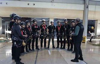 Büyükşehir afetlere ekibini hazırlıyor