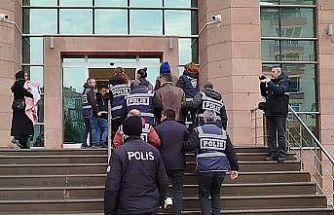 Çorum’da evlerden ziynet eşyası çalan 4 hırsızlık şüphelisi suçüstü yakalandı