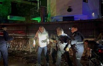 Datça’da sele kapılan sürücü, çalıya tutunarak hayatta kaldı