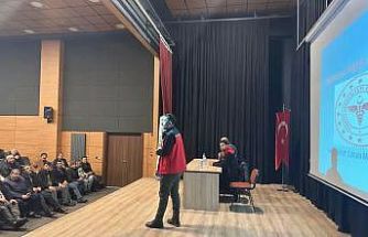 Doğubayazıt’ta muhtarlara üretim bilgilendirilmesi