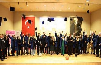 DPÜ’de "Aile Üniversitesi" ilk mezunlarını verdi