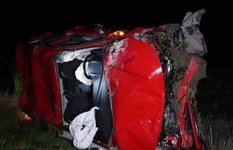 Edirne’de otomobil takla attı: 1’i ağır 2 yaralı