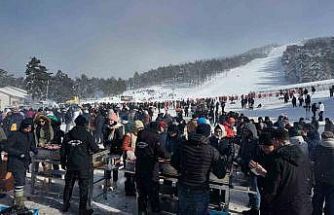 Ege’nin zirvesinde şölen: Gediz Murat Dağı’nda on binler buluştu