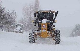 Elazığ’da 384 köy yolunda çalışmalar sürüyor