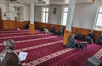 Emet’te "Şiddetin Türleri ve Sosyal Hizmetlerin Çalışmaları" konulu bilgilendirme etkinliği