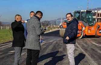 Emirbeyazıt Mahallesi Kolejler bölgesinde üstyapı çalışmaları başladı