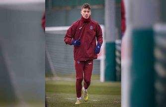 Ernest Muçi gollerine kupada da devam etti