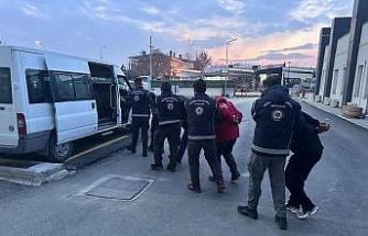 Erzincan’da 19 kaçak göçmen yakalandı, 3 organizatör tutuklandı