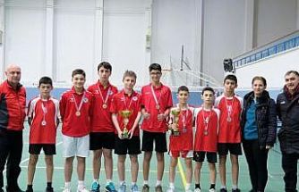 Erzincan’da Yıldızlar Badminton İl Birinciliği tamamlandı