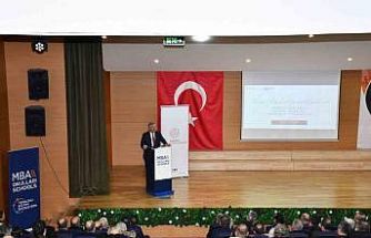 Eskişehir’de ’Türkiye Yüzyılı Maarif Modeli’ hakkında konuşuldu