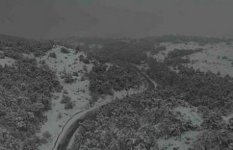 Eskişehir’in yüksek rakımlı dağlarının karla kaplı hali havadan görüntülendi