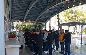 Fırtınada çatıdan düşen şehit kardeşi hayatını kaybetti