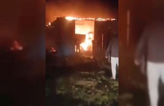 Garajda çıkan yangında traktör kullanılamaz hale geldi