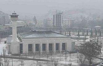 Gaziantep’te beklenen kar yağışı etkisini göstermeye başladı