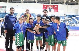 Hakkari’de Küçükler Voleybol İl Birinciliği sona erdi