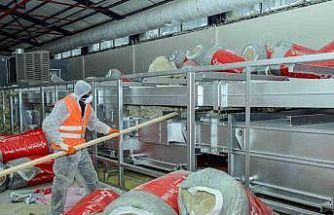 Halk ekmek fabrikasında fırınların montajı yapılıyor