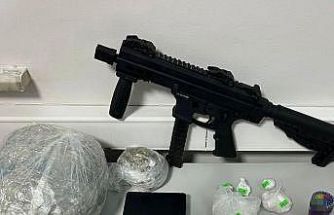 Hapis cezası ile aranan şahıs hobi bahçesinde uyuşturucu ile yakalandı