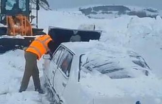 Hayvanlar aç kalmasın diye çıktığı yolda ölümden döndü