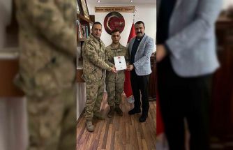 Hozat’ta Uzman Çavuş Yunus Can’a anlamlı takdir