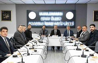 İmam hatip okullarıyla ilgili toplantı yapıldı