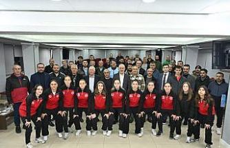 Isparta Belediyesi’nden amatör spor kulüplerine önemli destek