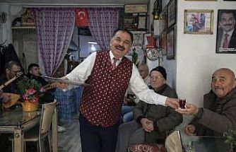 Isparta’da bu çay ocağına stresli giren türkü söyleyerek çıkıyor