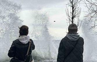 İstanbul’da dev dalgalar oluştu