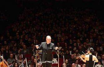 İzmir Devlet Senfoni Orkestrası iki büyük yeteneği buluşturdu