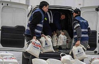 İzmir’de 24 bin haneye kahvaltı paketi dağıtımı başladı