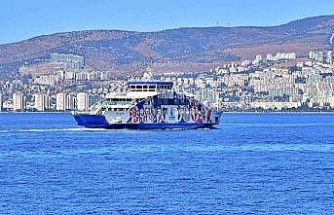 İzmir’de olumsuz hava şartları nedeniyle vapur seferleri iptal edildi