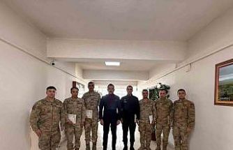 Jandarma personeline başarı belgesi verildi