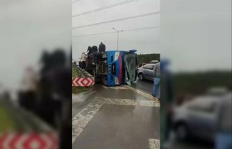 Kağıthane’de cezaevi nakil aracı devrildi: 2 jandarma personeli ağır olmak üzere 19 yaralı