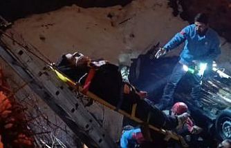 Kahramanmaraş’ta otomobil köprüden uçtu 1’i ağır 4 kişi yaralandı