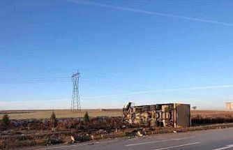 Kamyonla çarpışan otomobil sürücüsü hayatını kaybetti