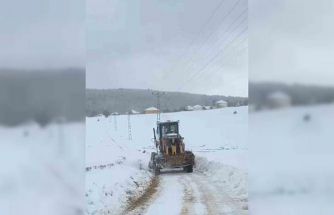 Karabük’te kar yağışı nedeniyle 109 köy yolu ulaşıma kapandı