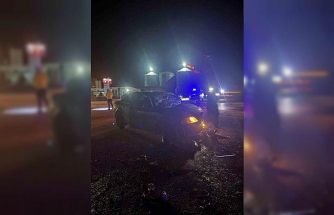 Karapınar’da otomobil ile çekici çarpıştı: 5 yaralı